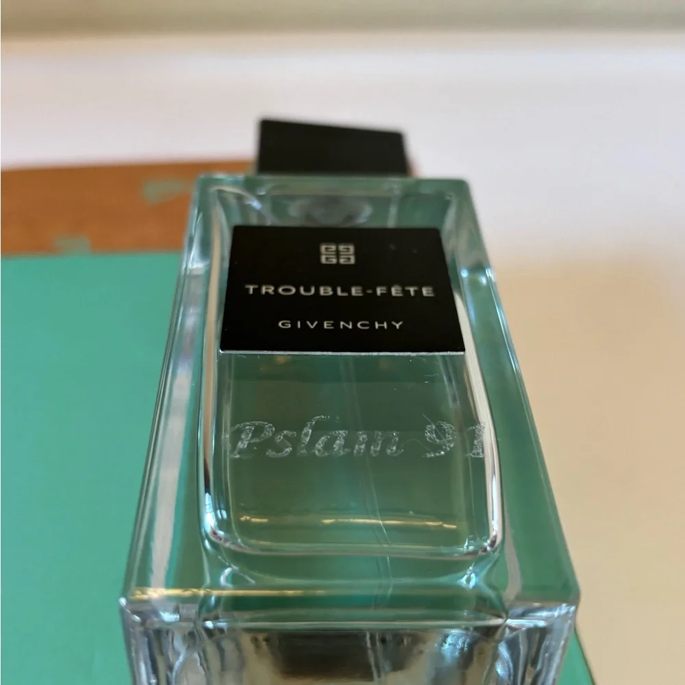 Givenchy Trouble-Fête *One-of-Kind* Sale - Picture 5 of 13